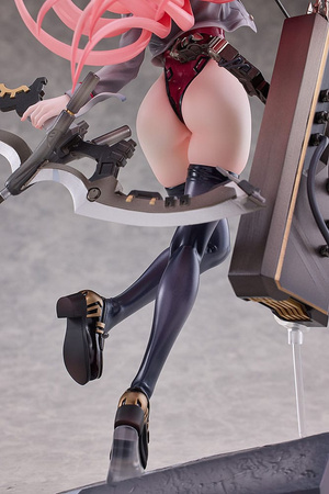 Colors PVC Statue 1/7 Red 27 cm