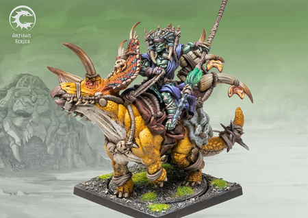 Conquest: W'adrhun Thunder Chieftain Artisan Series